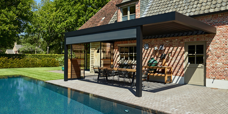 Pergola-bioclimatique-adossée-Allison-Protection-Renson